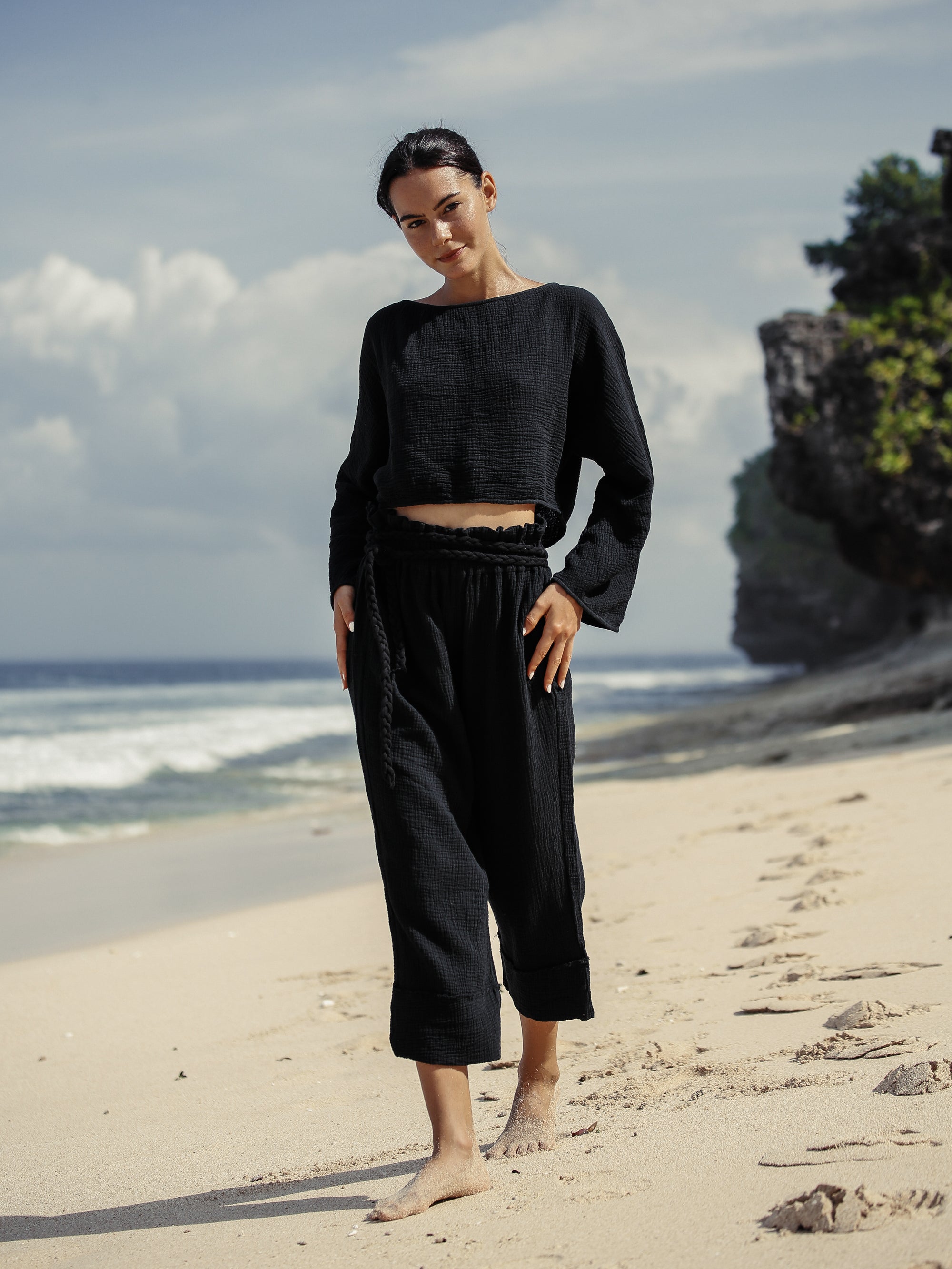 Echo Crop Top - Black