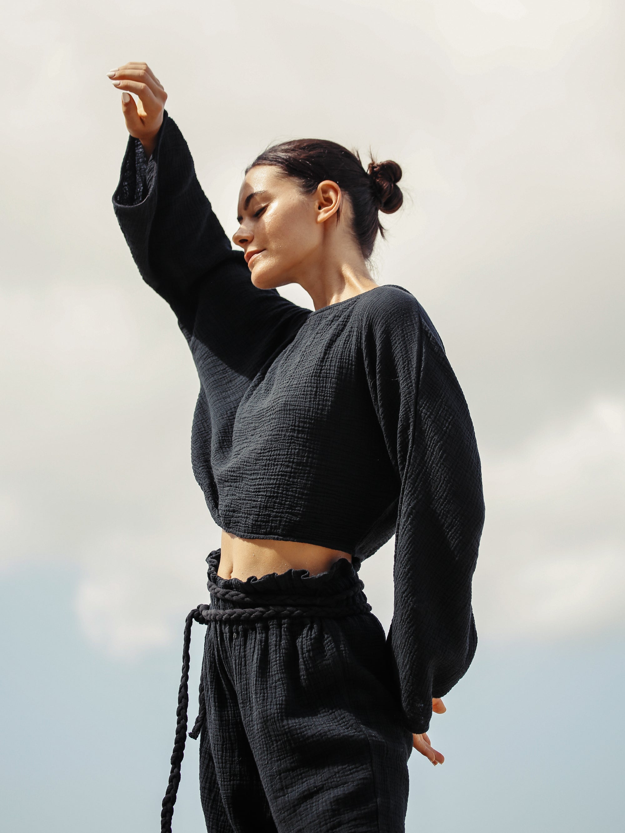 Echo Crop Top - Black
